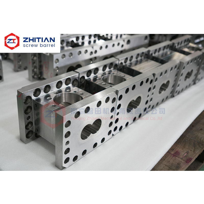 Bimetallic Sleeve Twin Screw Extruder Barrel for High Load Compounding